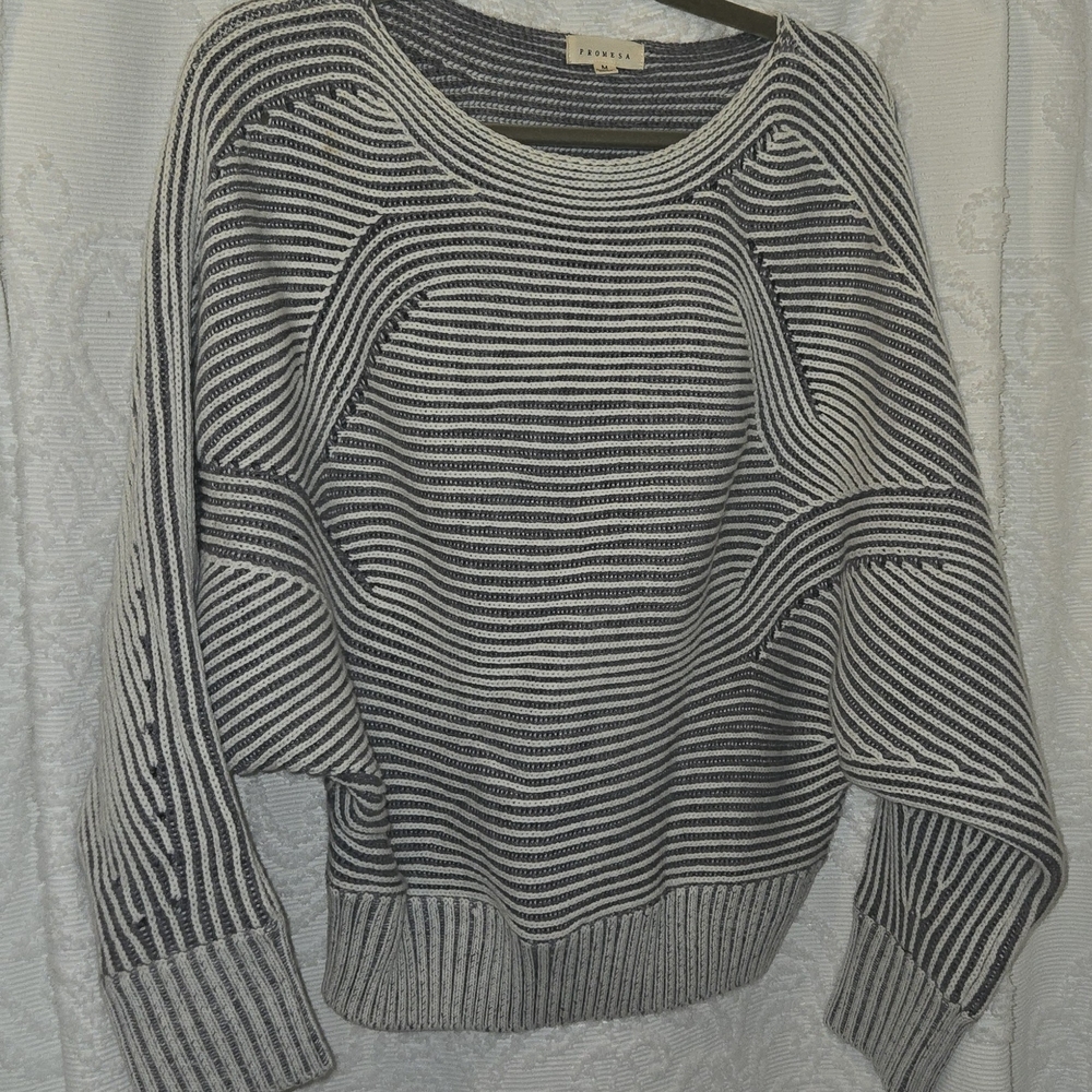 Promesa Blue/gray And White Striped Sweater Size Medium